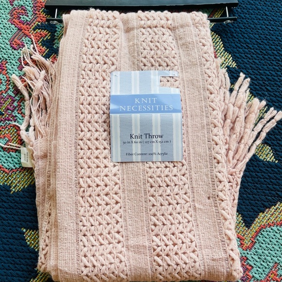 Knit Necessities Soft Knitted Throw Blanket - Picture 6 of 8